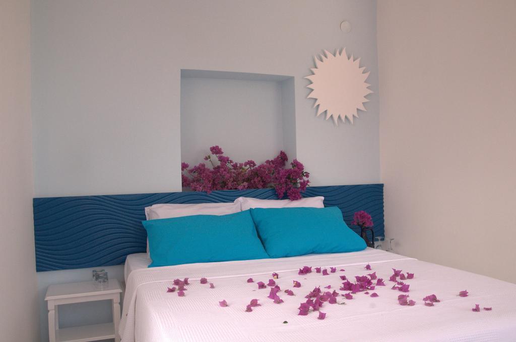 Pasalimani Hotel Çeşme Kamer foto