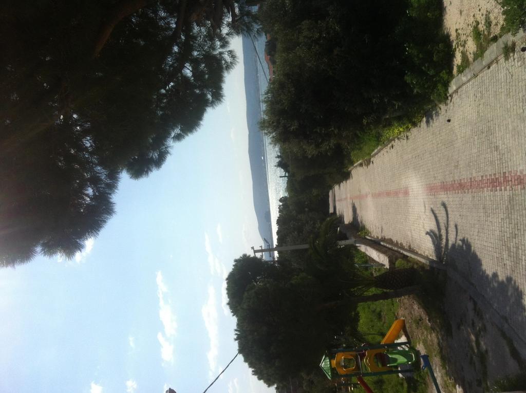 Pasalimani Hotel Çeşme Buitenkant foto