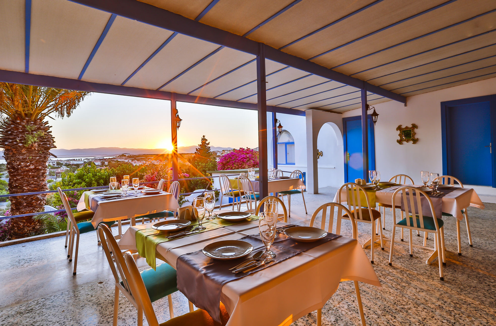 Pasalimani Hotel Çeşme Buitenkant foto