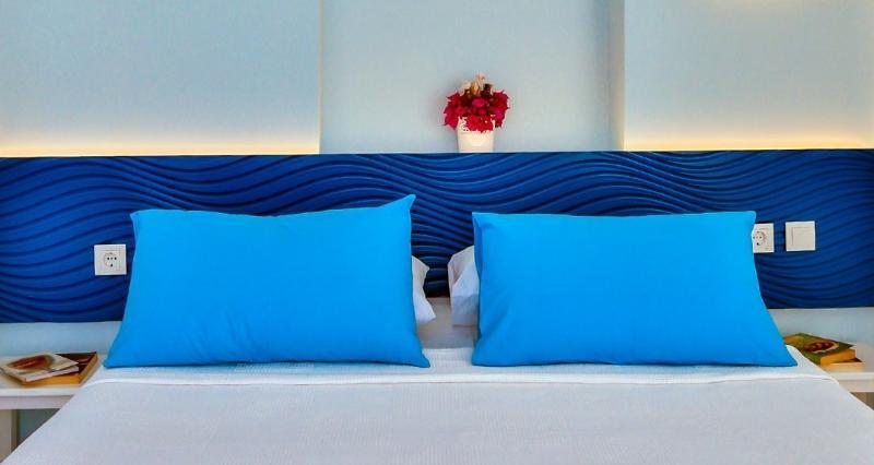 Pasalimani Hotel Çeşme Buitenkant foto
